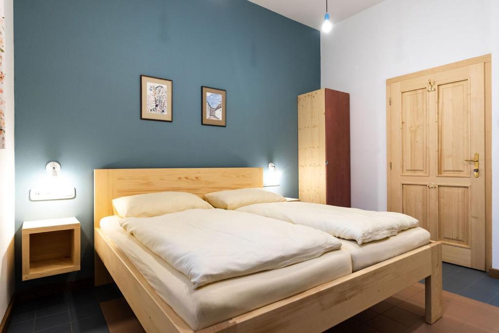 Hotel Dum Pratel Pavlova Extérieur photo